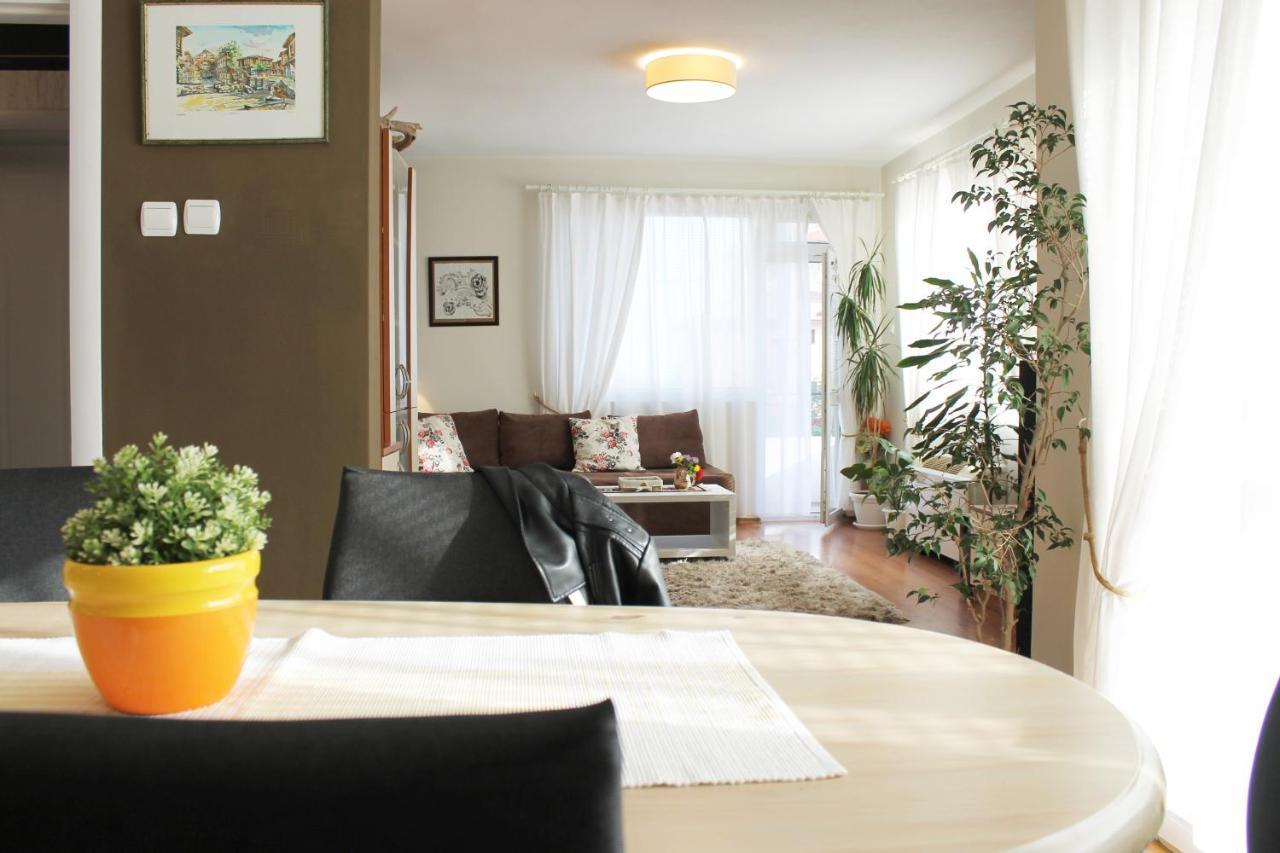 Sunny Day Apartment Pomorie Exteriör bild