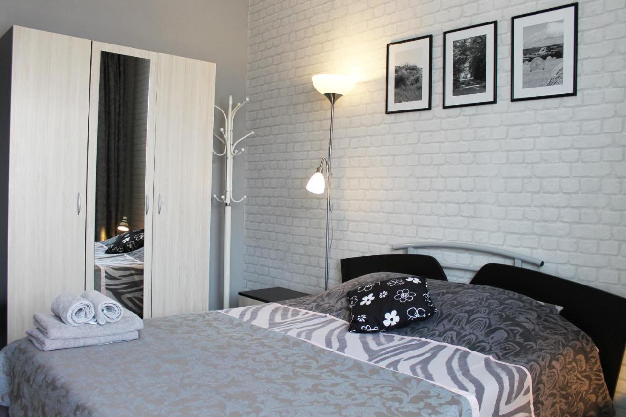 Sunny Day Apartment Pomorie Exteriör bild