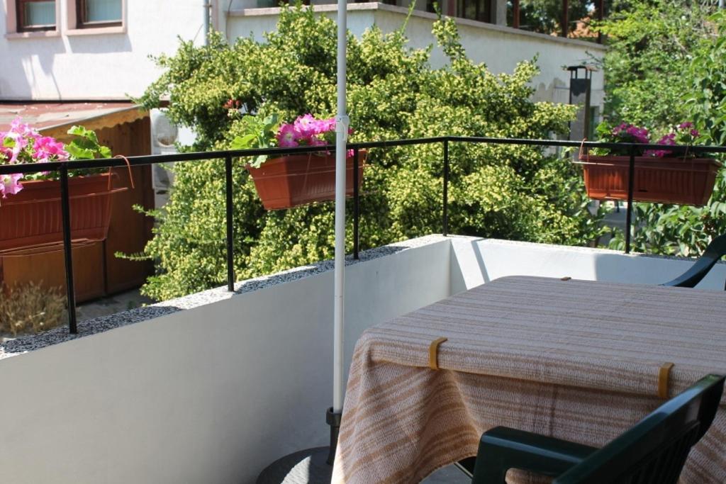 Sunny Day Apartment Pomorie Exteriör bild